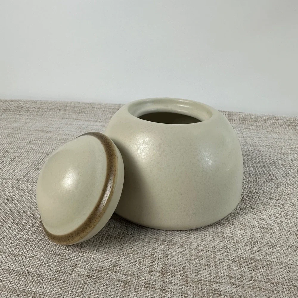 Dansk Santiago White Lidded Sugar Bowl | Cream Beige Ceramic Tan Trim
